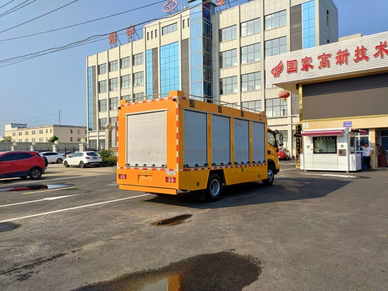 江淮骏铃V7救险车