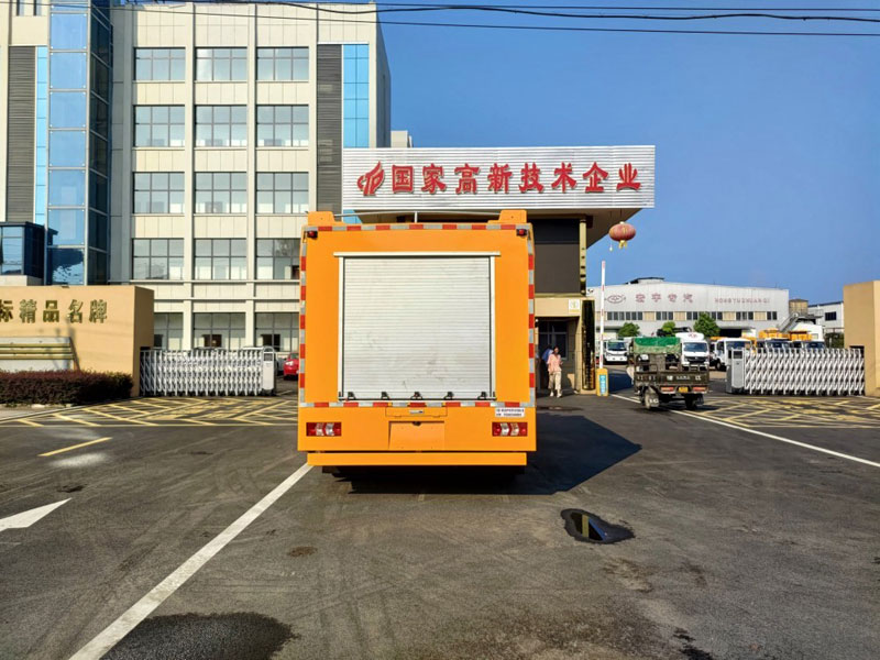 江淮骏铃V7救险车